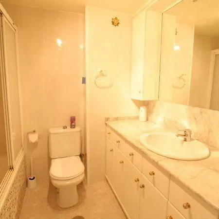 Sleeps 3 Air Con Wifi Apartment Calpe
